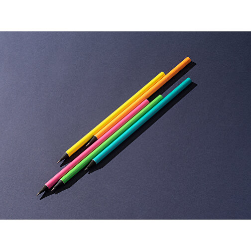 LUCIAN. Fluoreszierender Bleistift Aus Holz , hellgrün, Holz, , Bild 4