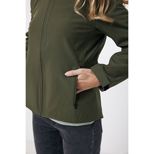 Iqoniq Makalu Damen Softshelljacke Aus Recyceltem Polyester , khaki, 91% recyceltes Polyester, 7% recyceltes TPU, 2% Elastan, XS, 62,00cm x 2,50cm (Länge x Höhe), Bild 9