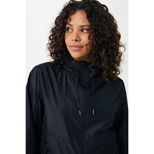 Iqoniq Logan Lightweight Jacke Aus Recyceltem Polyester , schwarz, 100% recyceltes Polyester, S, 68,00cm x 0,50cm (Länge x Höhe), Bild 14